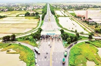 Trạm thu phí ETC trên tuyến cao tốc Cầu Giẽ-Ninh Bình. 