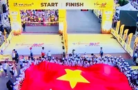 Khai mạc Giải Marathon Quốc tế VTV LP Bank “Sắc màu hoàng hôn Cát Bà 2024”.