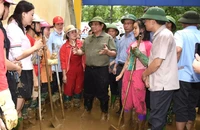 Thủ tướng Phạm Minh Chính thăm hỏi và động viên giáo viên và học sinh trường Mầm non Ánh Dương