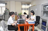 Cục Thuế tỉnh Vĩnh Phúc ứng dụng công nghệ thông tin trong quản lý thuế. (Ảnh CHU KIỀU)