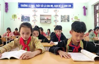 Giờ học tại Trường phổ thông dân tộc bán trú tiểu học và THCS xã Thanh Lòa (huyện Cao Lộc, Lạng Sơn).