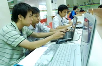 Sinh viên công nghệ thông tin tại Trường đại học FPT Hà Nội. (Ảnh TRẦN HẢI)