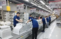 Sản xuất hàng điện tử tại Nhà máy LG Electronics Hải Phòng.