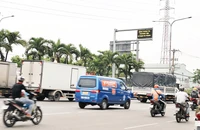 Bảng thông tin những phương tiện quá tải sau khi qua trạm cân tự động.