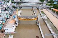 Cống ngăn triều Tân Thuận, khu vực Quận 7 thuộc dự án Giải quyết ngập do triều khu vực Thành phố Hồ Chí Minh.