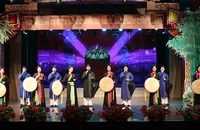 Hội thi Dân ca quan họ Bắc Ninh mở rộng năm nay thu hút hơn 600 nghệ sĩ, nhạc công, các liền anh, liền chị tham gia.