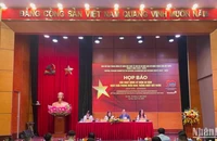 Quang cảnh buổi họp báo.