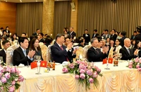 Tổng Bí thư Tô Lâm và Chủ tịch nước Lương Cường đồng chủ trì Tiệc chiêu đãi cấp Nhà nước chào mừng Tổng Bí thư, Chủ tịch Trung Quốc Tập Cận Bình thăm cấp Nhà nước tới Việt Nam.