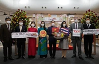 Đại diện Central Group tham dự lễ khai mạc Tuần hàng Việt Nam tại Thái Lan năm 2021.