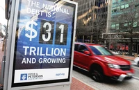 Đồng hồ nợ công tại New York. Ảnh: CNBC
