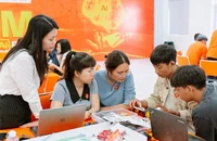 Giáo viên trung học phổ thông ứng dụng AI và STEM vào giảng dạy một cách hiệu quả.