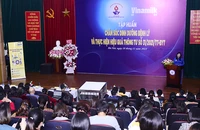 Hơn 300 học viên là Hội viên CLB, nhân viên y tế tại các bệnh viện khu vực phía bắc tham gia tập huấn.