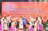 Giới thiệu ca khúc "Dệt nên mùa xuân yêu thương" của nhạc sĩ Nguyễn Văn Lệ.