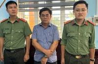 Ông Nguyễn Viết Sơn, Trưởng Ban các công trình công cộng huyện Lệ Thủy bị khởi tố, bắt tạm giam (Ảnh: Công an Quảng Bình)