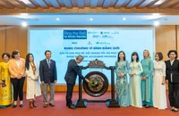Sự kiện hưởng ứng chiến dịch “Rung chuông vì bình đẳng giới” diễn ra tại Sở Giao dịch chứng khoán Hà Nội ngày 6/3.