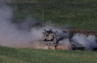 Xe tăng của Israel gần khu vực ranh giới Israel-Gaza, ngày 2/4/2024. (Ảnh: Reuters)