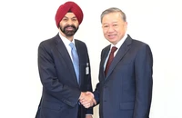 Tổng bí thư, Chủ tịch nước Tô Lâm tiếp Chủ tịch Ngân hàng Thế giới Ajay Banga. (Ảnh: TTXVN)