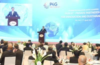 Thủ tướng Chính phủ Phạm Minh Chính chủ trì phiên đối thoại. (Ảnh: TRẦN HẢI)