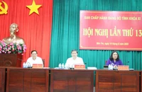 Lãnh đạo tỉnh Bến Tre chủ trì hội nghị lần thứ 13.