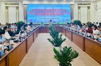 Toàn cảnh buổi làm việc.
