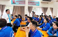 Rèn ngoại ngữ để hội nhập