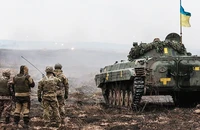 Binh sĩ Ukraine trên chiến trường miền đông nước này. Ảnh: AUSA