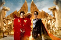 Hình ảnh ca sĩ Tùng Dương và rapper Double 2T trong MV "Cánh chim Phượng Hoàng".