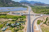 Một nút giao trên tuyến cao tốc Nha Trang-Cam Lâm.