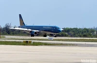 Vietnam Airlines phải lùi giờ khai thác nhiều chuyến bay trong ngày 17/7 do ảnh hưởng bão Talim.