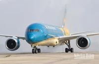 Vietnam Airlines ra mắt 2 gói sản phẩm biểu tượng "Vàng Son 30" và "Glory 30", thay lời tri ân sâu sắc gửi tới khách hàng đã đồng hành cùng Hãng suốt 3 thập kỷ qua.