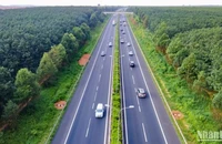 Bộ Xây dựng phấn đấu hoàn thành gần 1.200km đường cao tốc trong năm nay.