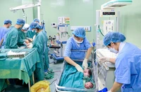 Phối hợp Sản khoa và Hồi sức Sơ sinh đón 3 bé của sản phụ mang tam thai chào đời an toàn.