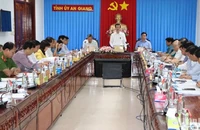 Quang cảnh buổi họp.