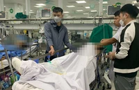 Bệnh nhân cấp cứu tại Bệnh viện Hữu nghị Việt Đức.