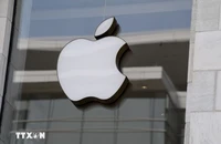 Biểu tượng của Apple ở Washington, DC, Mỹ. (Ảnh: AFP/TTXVN)