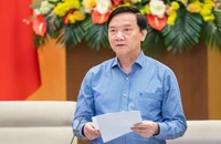 Phó Chủ tịch Quốc hội Nguyễn Khắc Định, Ủy ban Thường vụ Quốc hội điều hành phiên họp.