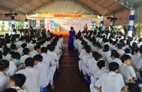 Lễ phát động được tổ chức tại Trường THCS Lê Lợi, phường Lê Lợi, TP Quy Nhơn, tỉnh Bình Định.