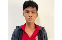 Đối tượng Trịnh Thanh Tòng đến Cơ quan Cảnh sát điều tra, Công an huyện Châu Thành, tỉnh Đồng Tháp đầu thú.