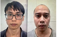 Trần Quang Việt (trái) và Nguyễn Đăng Khoa tại Cơ quan công an. (Ảnh: Công an cung cấp)