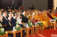 Chủ tịch nước Lương Cường cùng các đại biểu dự khai mạc Đại lễ.