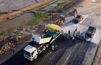 Dự án cao tốc bắc-nam phía đông (giai đoạn II), các địa phương đã bàn giao mặt bằng gần 689 km, đạt 95,5%.