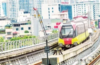 Tuyến đường sắt đô thị số 3, đoạn trên cao Nhổn-Cầu Giấy đang chạy thử để chuẩn bị đưa vào vận hành thời gian tới.
