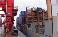 [Video] Chứng khoán lao dốc sau khi Trung Quốc áp thuế trả đũa Mỹ
