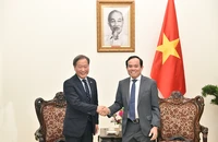 Phó Thủ tướng Trần Lưu Quang tiếp Phó Chủ tịch điều hành cấp cao JICA Yamada Junichi - Ảnh: VGP/Hải Minh