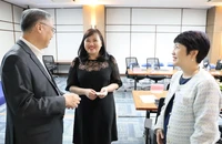 Các đại biểu đang trao đổi về những cơ hội từ chính sách thương mại mới của Hoa Kỳ.