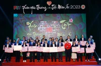 Các nhà hảo tâm ủng hộ tại Chương trình "Xuân yêu thương - Tết nhân ái 2023".