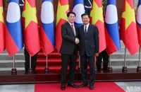 Chủ tịch nước Lương Cường hội đàm Tổng Bí thư, Chủ tịch nước Lào Thongloun Sisoulith.
