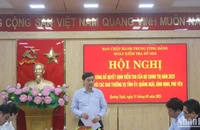 Phó Chủ tịch Quốc hội, Phó Trưởng đoàn Thường trực Đoàn Kiểm tra số 1910 của Bộ Chính trị Vũ Hồng Thanh phát biểu tại hội nghị.