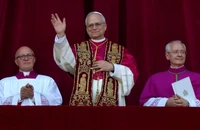 Tân Giáo hoàng Leo XIV đã ra mắt tại ban công chính của Vương cung thánh đường Thánh Peter. (Ảnh: Vaticannews.va)