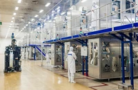 Vinamilk có nhiều sản phẩm Halal đáp ứng đầy đủ tiêu chí, yêu cầu của thị trường Hồi giáo. Trong ảnh: Dây chuyền sản xuất hiện đại tại Nhà máy sữa Vinamilk. (Ảnh HOÀNG SƠN)